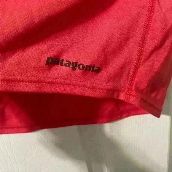 Patagonia Coral Mid Zipper Short Sleeve Light Jersey Material Top / Size - A57 - Picture 4 of 6